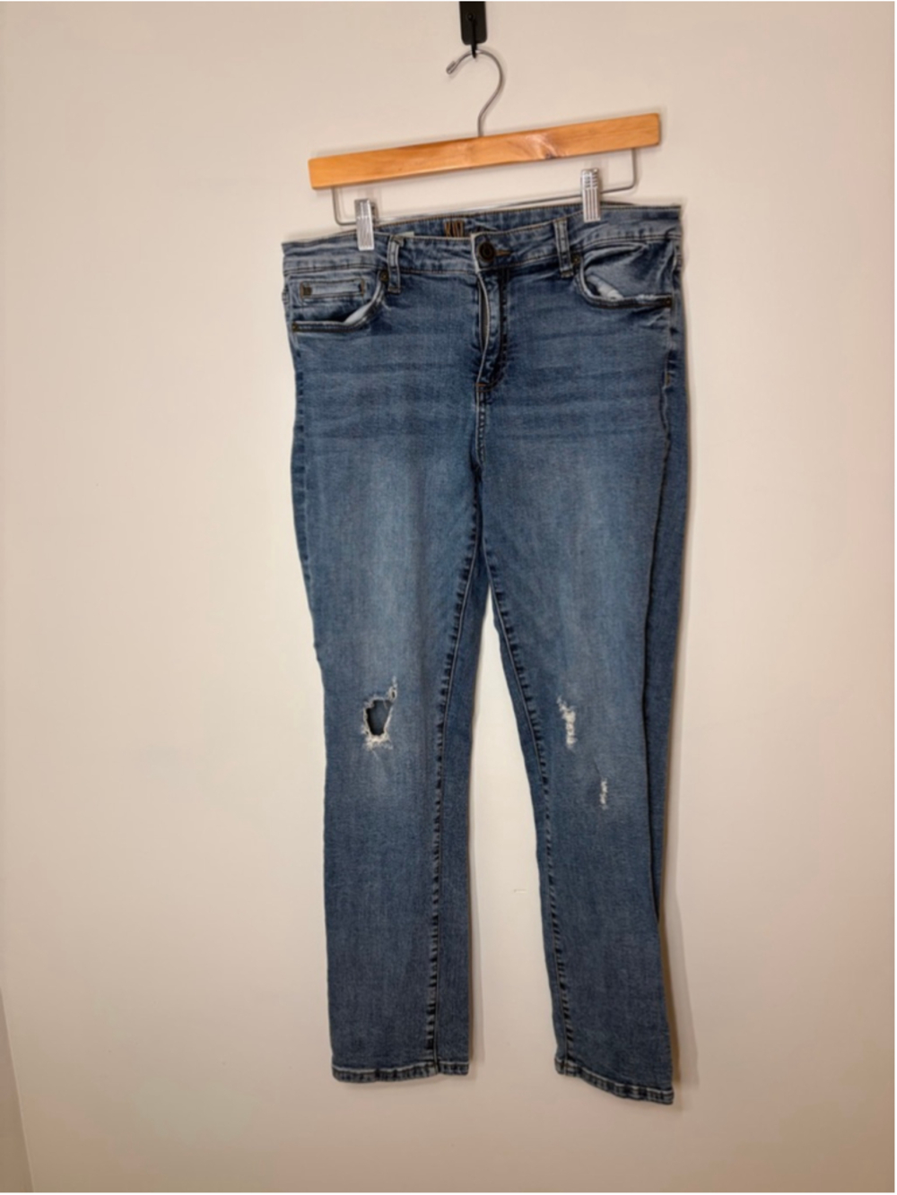 KUT From The Kloth Catherine Boyfriend Jeans Womens 10 Distressed Stretch